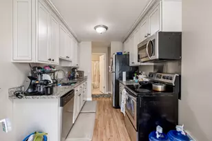 8630 Waukegan Rd, Morton Grove, IL 60053 - Photo 9