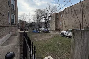 4021 W Jackson Blvd, Chicago, IL 60624 - Photo 1