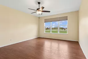 467 Snow St, Sugar Grove, IL 60554 - Photo 9