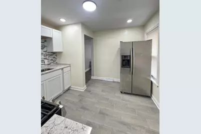 201 E 140th Place, Dolton, IL 60419 - Photo 7