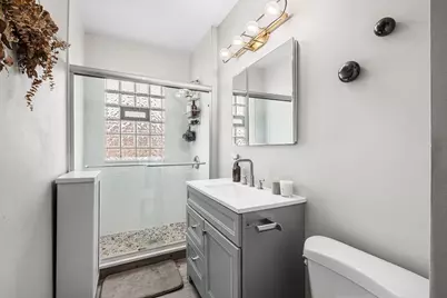 2837 N Sawyer Avenue #3R, Chicago, IL 60618 - Photo 15