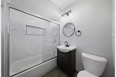 1113 S 7th Avenue, Maywood, IL 60153 - Photo 17