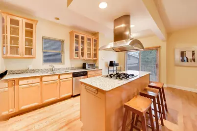 3033 N Leavitt Street, Chicago, IL 60618 - Photo 9