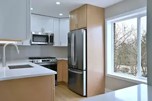 945 E Kenilworth Ave, Palatine, IL 60074 - Photo 15