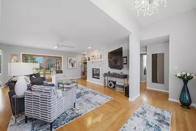 1101 Northridge Drive, Dixon, IL 61021 - Photo 7