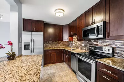 5455 N Sheridan Road #711, Chicago, IL 60640 - Photo 7