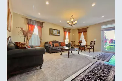 1055 Christine Lane, Antioch, IL 60002 - Photo 7