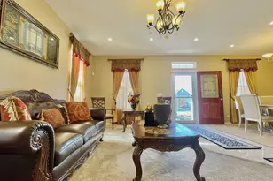 1055 Christine Ln, Antioch, IL 60002 - Photo 9