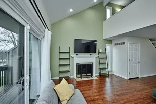 1066 Florimond Dr, Elgin, IL 60123 - Photo 13