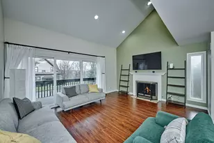 1066 Florimond Dr, Elgin, IL 60123 - Photo 3