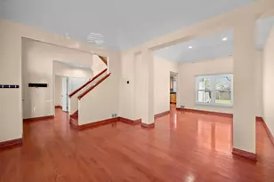 155 Lilac Ln, Wheeling, IL 60090 - Photo 7