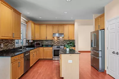 155 Lilac Lane, Wheeling, IL 60090 - Photo 15