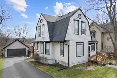 313 S 1st Street, West Dundee, IL 60118 - Photo 1