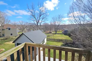 313 S 1st St, West Dundee, IL 60118 - Photo 21