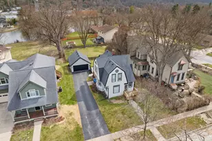 313 S 1st St, West Dundee, IL 60118 - Photo 33