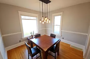 313 S 1st St, West Dundee, IL 60118 - Photo 25