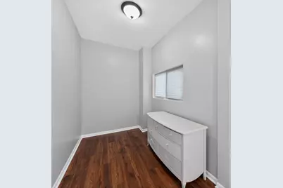 5718 W 63rd Place, Chicago, IL 60638 - Photo 19
