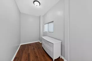 5718 W 63rd Pl, Chicago, IL 60638 - Photo 19