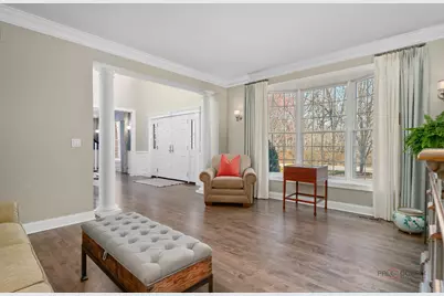 4811 Preserve Parkway, Long Grove, IL 60047 - Photo 9