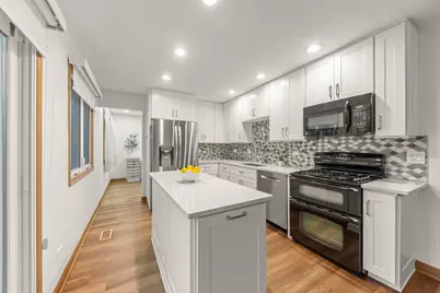 2355 Sunnydale Drive, Woodridge, IL 60517 - Photo 5