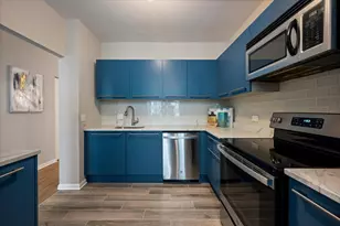 740 S Federal St, Chicago, IL 60605 - Photo 13