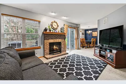 526 Lancaster Drive, Pingree Grove, IL 60140 - Photo 5