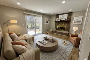 940 Tanglewood Dr, Wheeling, IL 60090 - Photo 9