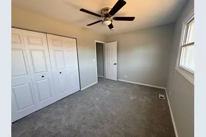 940 Tanglewood Drive, Wheeling, IL 60090 - Photo 45