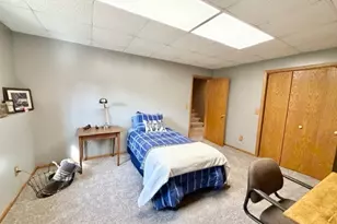 1325 Foxpointe Dr, Sycamore, IL 60178 - Photo 39