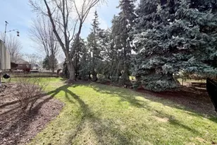 1325 Foxpointe Dr, Sycamore, IL 60178 - Photo 55