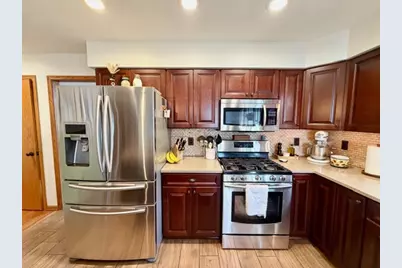 1325 Foxpointe Drive, Sycamore, IL 60178 - Photo 15