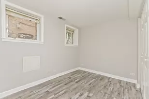 1427 W Winona St, Chicago, IL 60640 - Photo 27