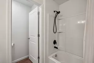 600 Alpine Dr, Algonquin, IL 60102 - Photo 35