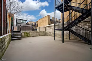 1716 S Clinton St, Chicago, IL 60616 - Photo 15