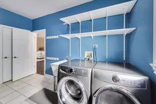 421 W Hawthorne St, Arlington Heights, IL 60004 - Photo 23