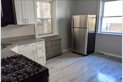 4250 W Haddon Avenue, Chicago, IL 60651 - Photo 11