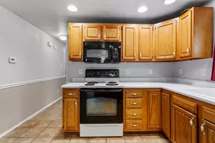 420 N Fisler Rd, Monticello, IL 61856 - Photo 11