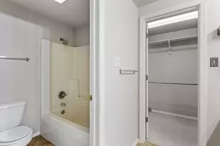 420 N Fisler Rd, Monticello, IL 61856 - Photo 19