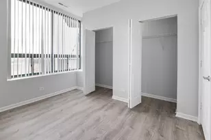 2451 W Howard St, Chicago, IL 60645 - Photo 9