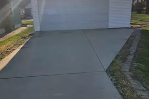 18237 Oakwood Ave, Lansing, IL 60438 - Photo 31