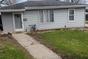 18237 Oakwood Ave, Lansing, IL 60438 - Photo 1