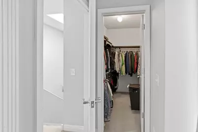 648 W 16th Street #2, Chicago, IL 60616 - Photo 11