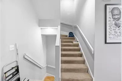 648 W 16th Street #2, Chicago, IL 60616 - Photo 7