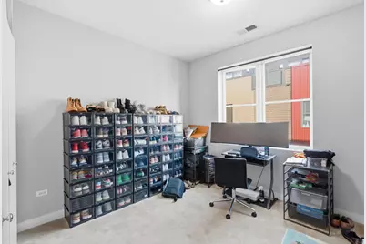 648 W 16th Street #2, Chicago, IL 60616 - Photo 5