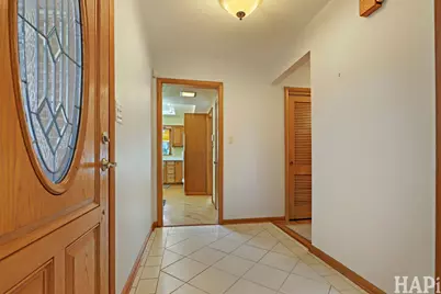 1733 Camellia Lane, Schaumburg, IL 60173 - Photo 7