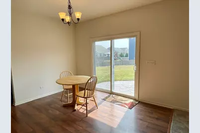 2009 Mayfair Drive, Island Lake, IL 60042 - Photo 5