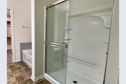 2009 Mayfair Drive, Island Lake, IL 60042 - Photo 9