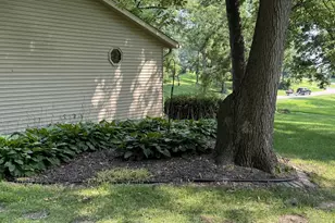 3309 Valley Dr, Geneseo, IL 52722 - Photo 5