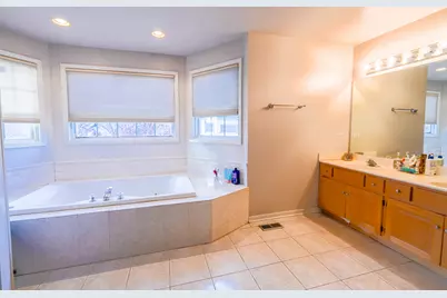 8706 Trinity Drive, Orland Park, IL 60462 - Photo 21