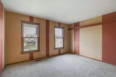 319 Stonebridge Way, Mundelein, IL 60060 - Photo 13